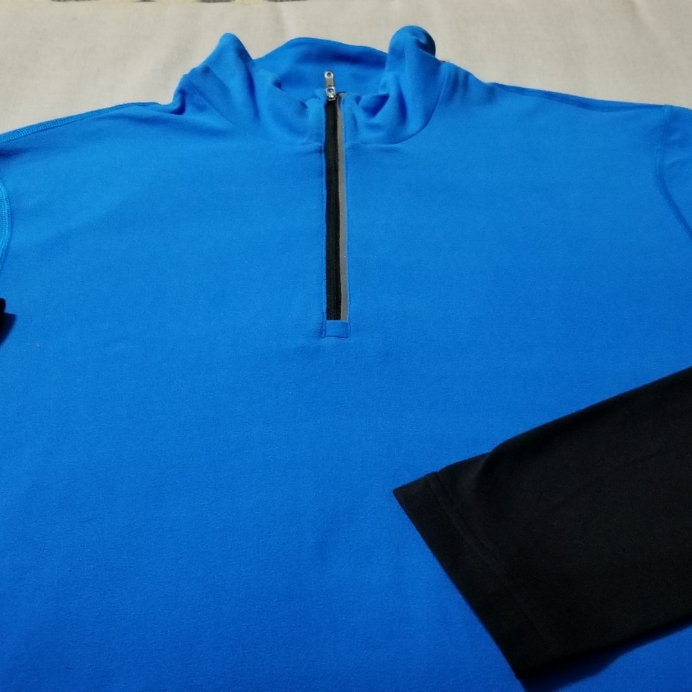 Lululemon Men's long sleeve shirt
